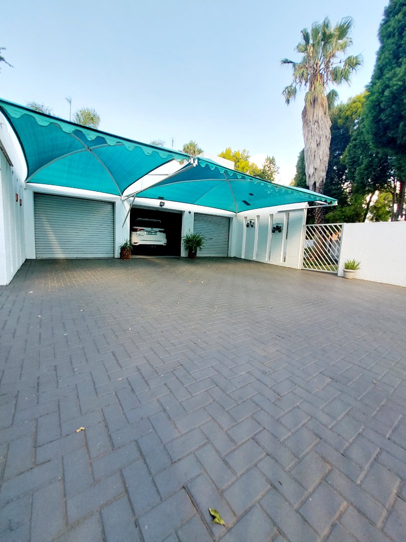 3 Bedroom Property for Sale in Flamwood North West